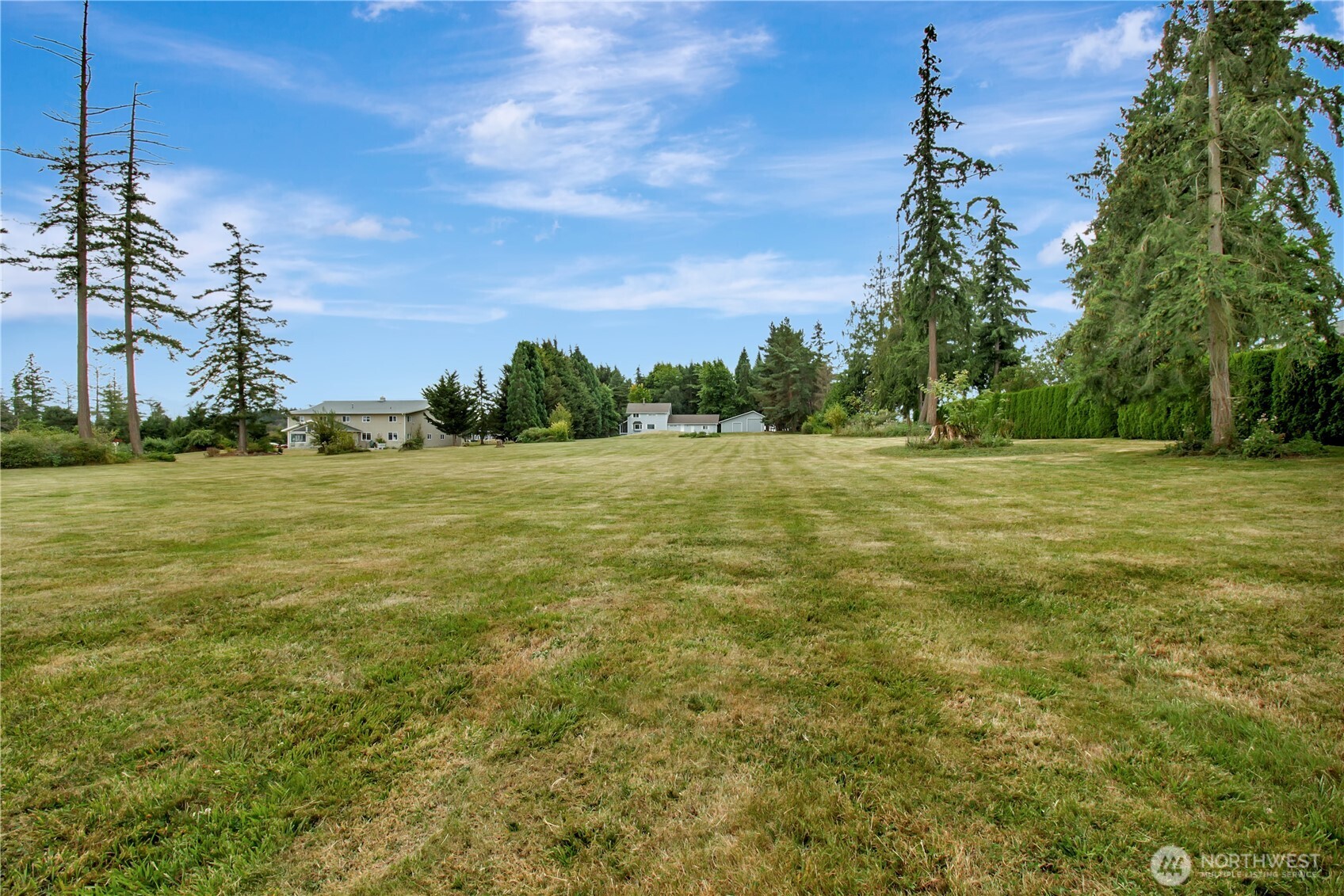 963 Utsalady Road Camano Island, WA 98282 - Photo 40 of 40 a view of a field with an ocean space