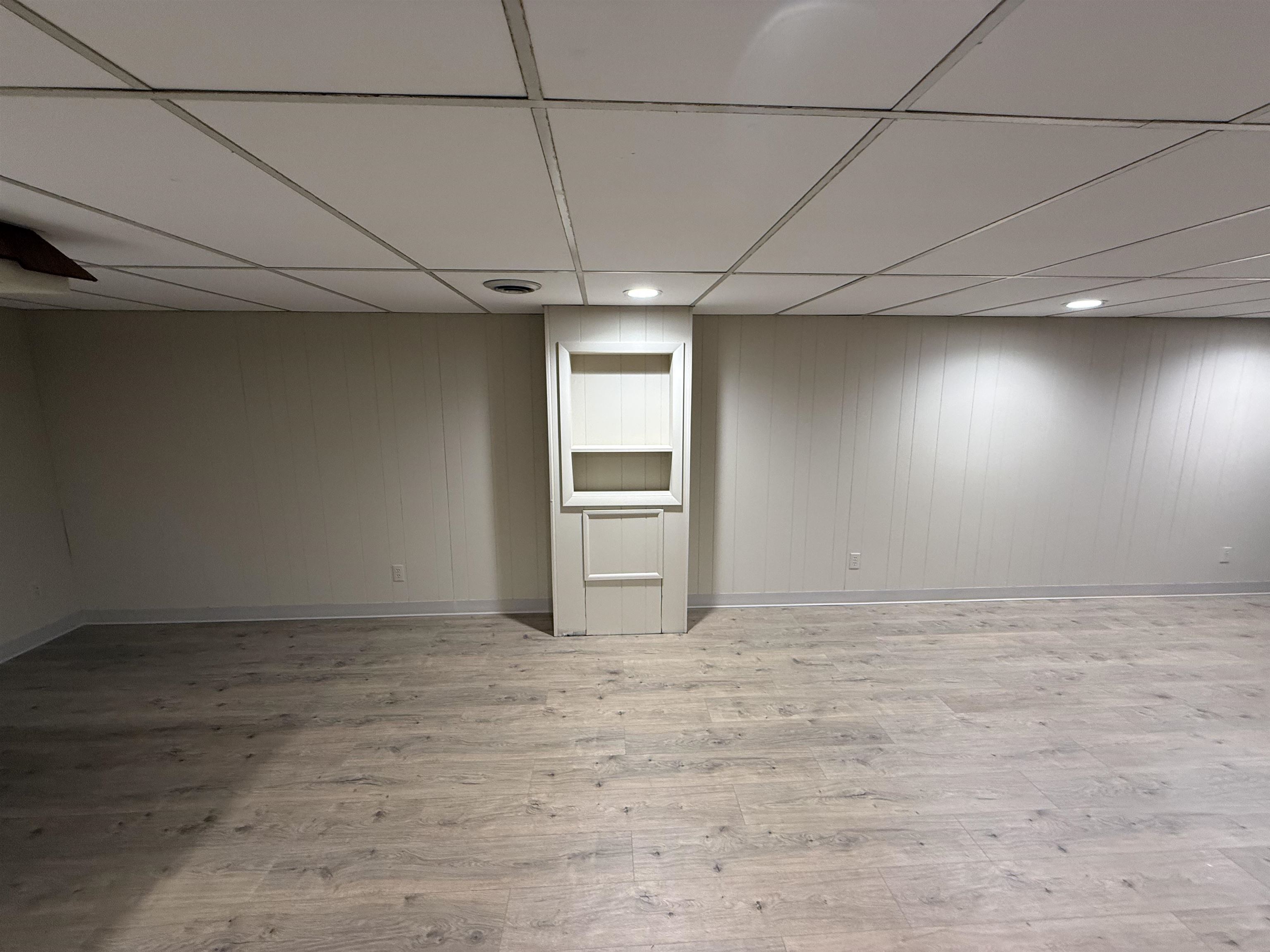 4524 Newcastle Road Rockford, IL 61108 - Photo 15 of 24 a view of an empty room with a window