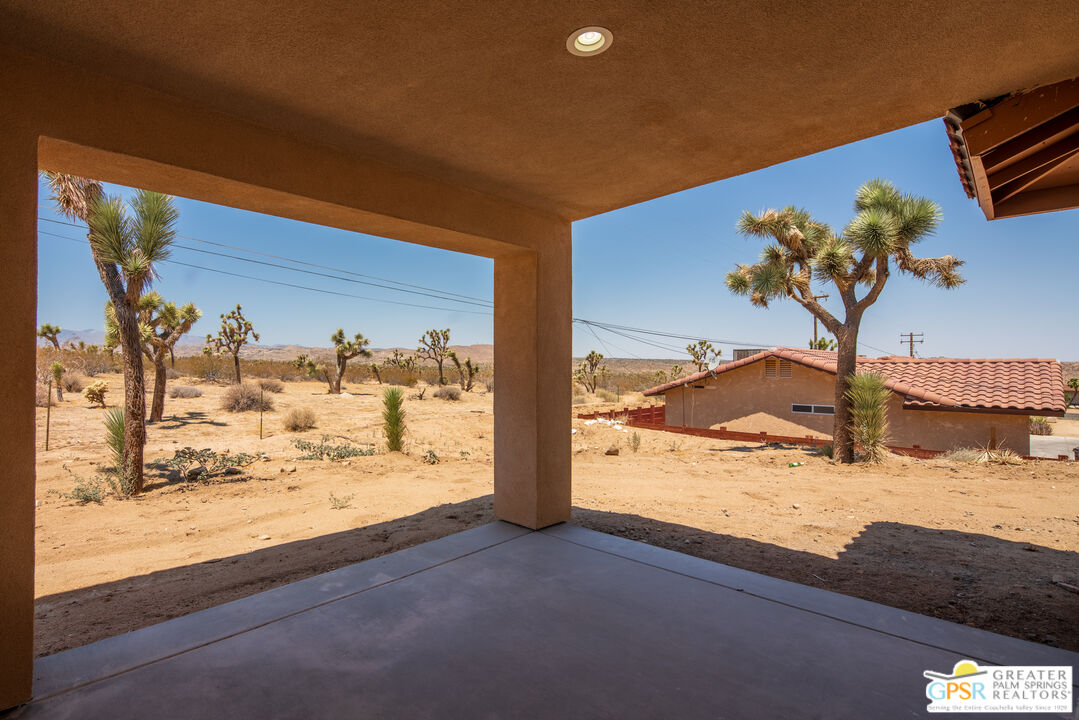 7160 Olympic Road Joshua Tree, CA 92252 - Photo 43 of 58