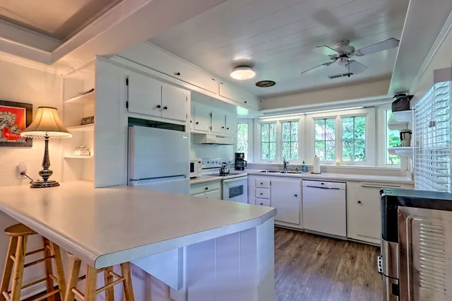 $799,900 | 806 Ledford Chapel Road, Hayesville, NC 28904