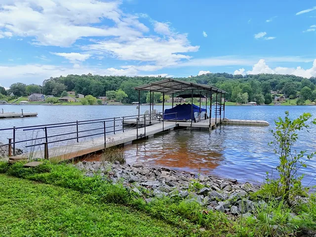 $799,900 | 806 Ledford Chapel Road, Hayesville, NC 28904