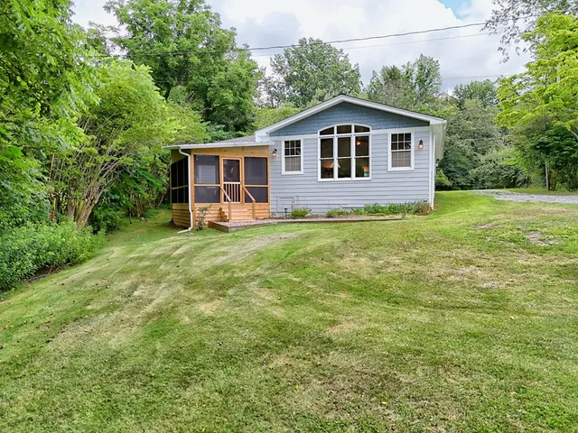 $799,900 | 806 Ledford Chapel Road, Hayesville, NC 28904