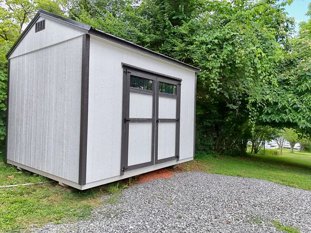 $799,900 | 806 Ledford Chapel Road, Hayesville, NC 28904