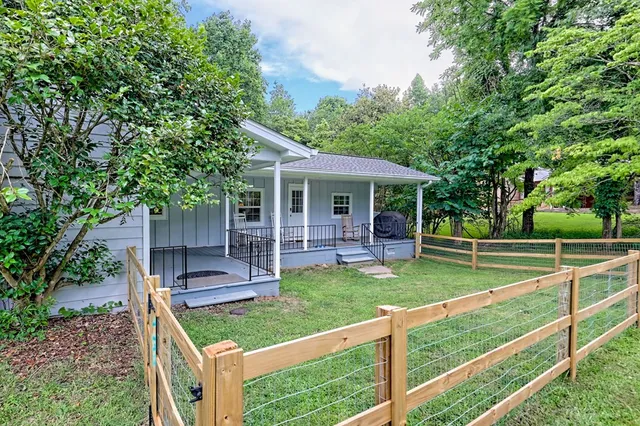 $799,900 | 806 Ledford Chapel Road, Hayesville, NC 28904