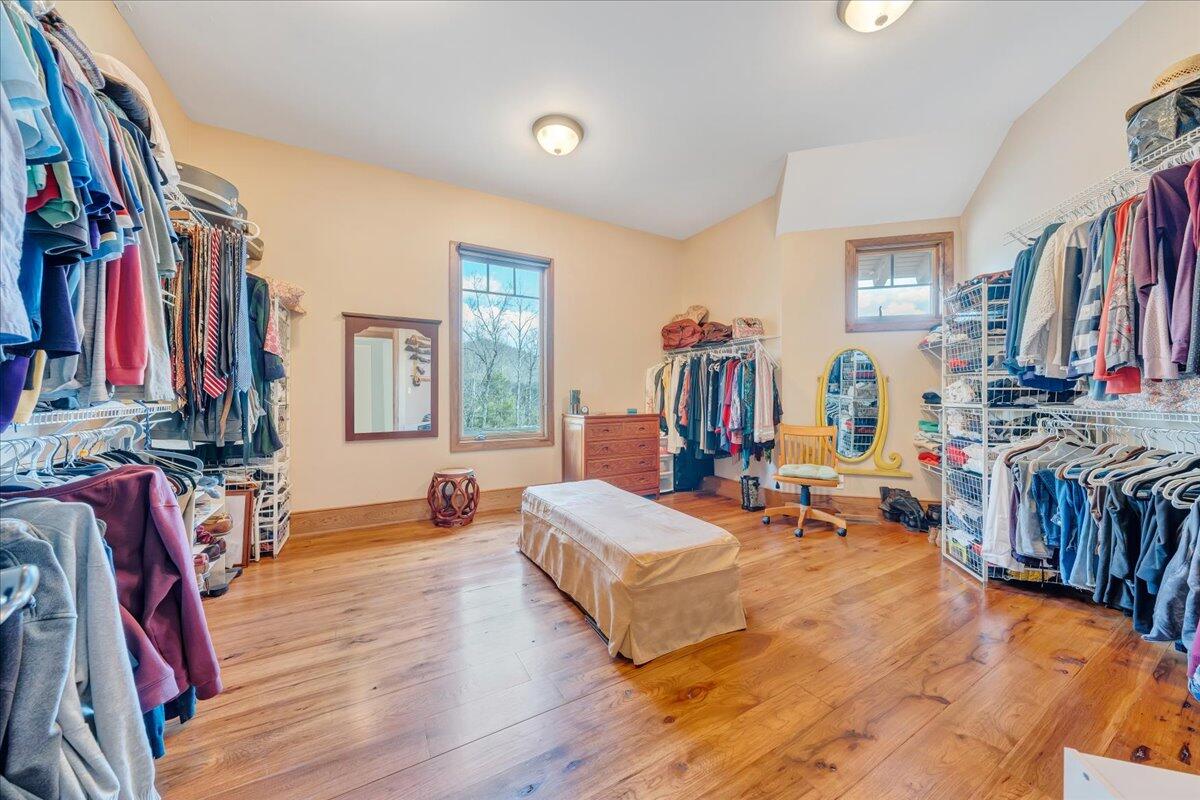 144 Seven Ridges Road Hot Springs, VA 24445 - Photo 34 of 89 30 Master Bedroom Dressing Room & Closet