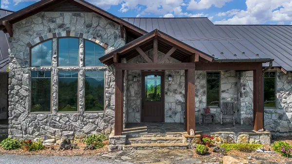 $1,790,000 | 144 Seven Ridges Road, Hot Springs, VA 24445