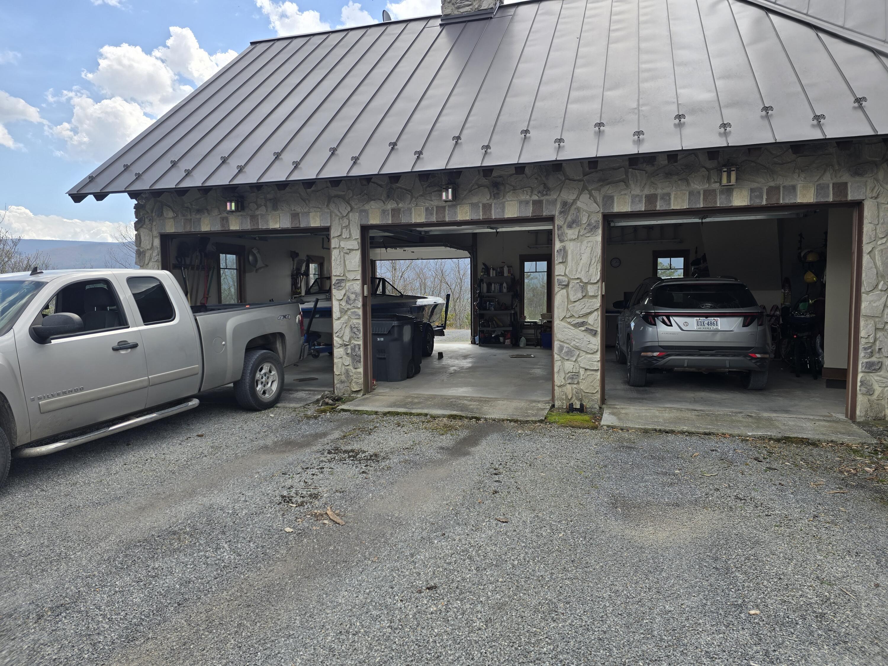 144 Seven Ridges Road Hot Springs, VA 24445 - Photo 6 of 99 3-C Drive thru