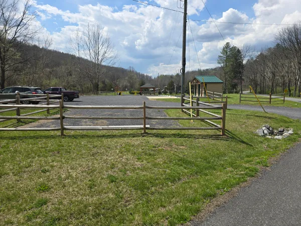 $1,790,000 | 144 Seven Ridges Road, Hot Springs, VA 24445