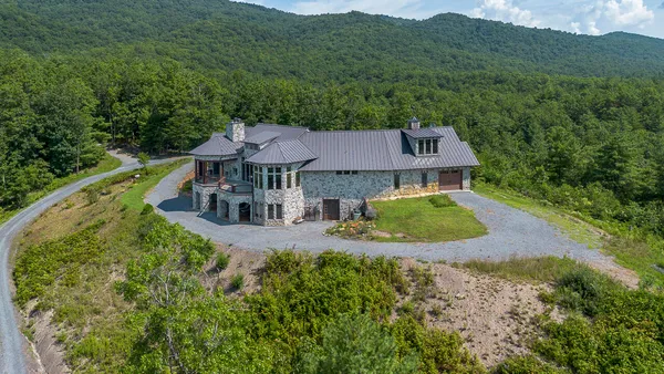$1,790,000 | 144 Seven Ridges Road, Hot Springs, VA 24445