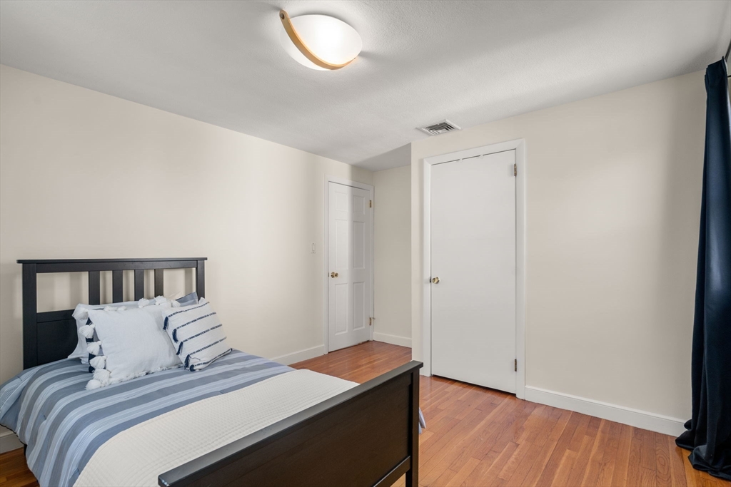 115 Albert Road Auburndale, MA 02466 - Photo 14 of 23