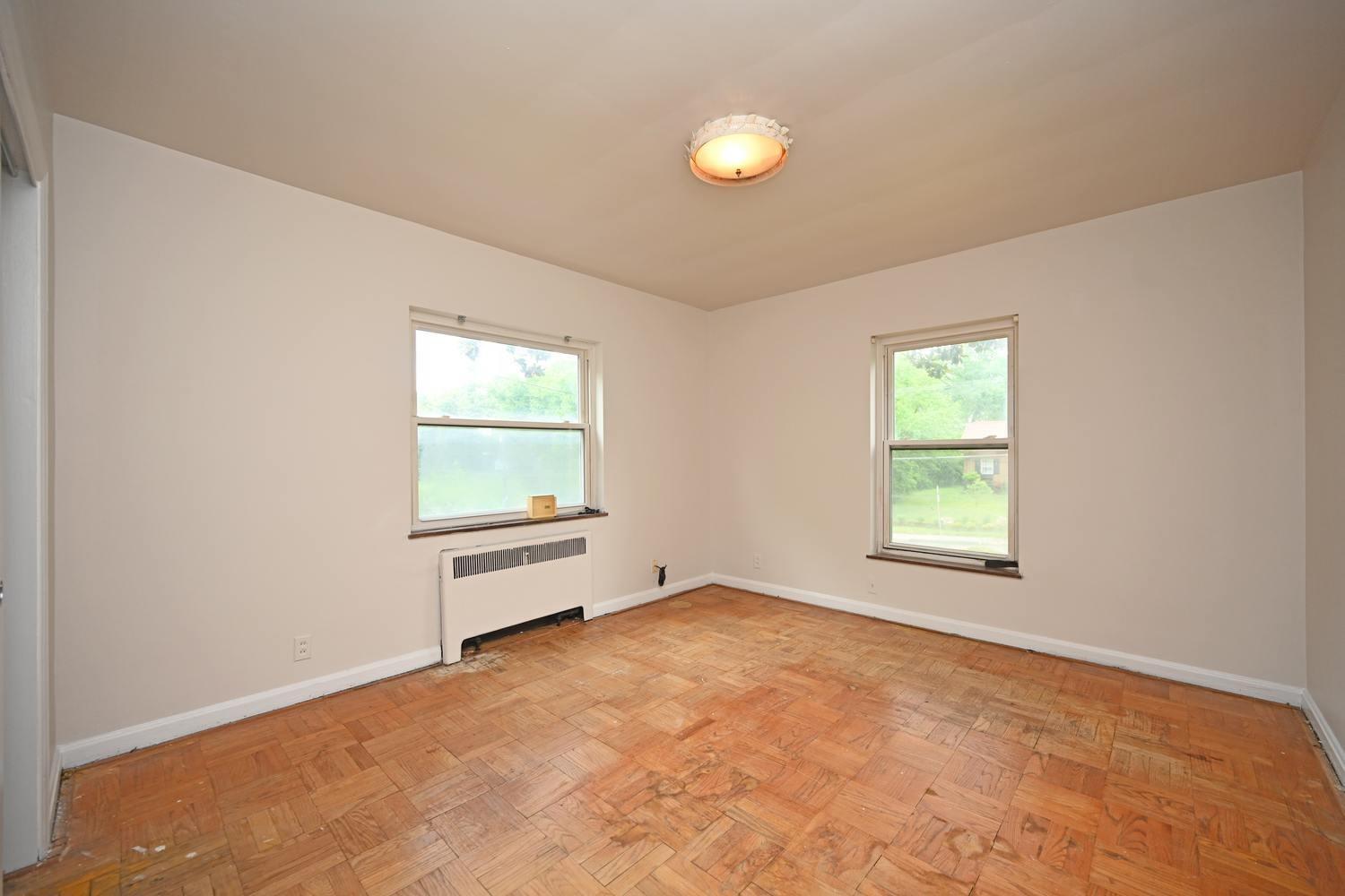 4527 Paddock Road Cincinnati, OH 45229 - Photo 9 of 50