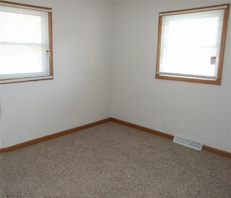 1484 Seminole Road Muskegon, MI 49441 - Photo 17 of 23 Additional Photo