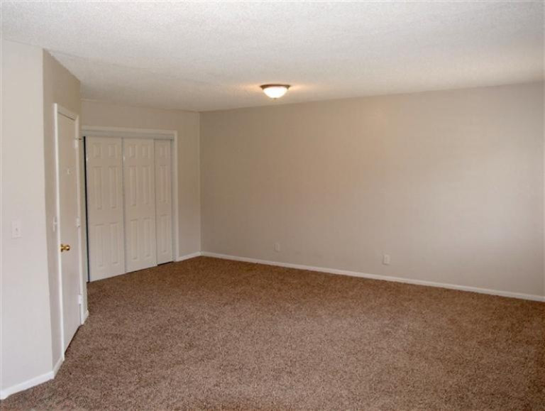 1484 Seminole Road Muskegon, MI 49441 - Photo 10 of 23 Additional Photo