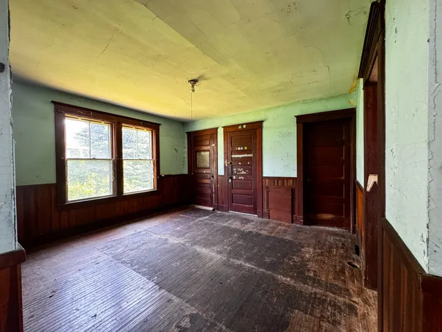 $69,500 | 1236 Main Street, Harrington, ME 04643