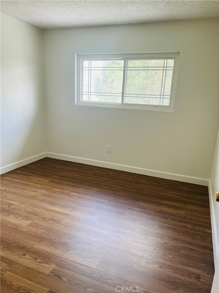 744 West Montrose Street Rialto, CA 92376 - Photo 11 of 18