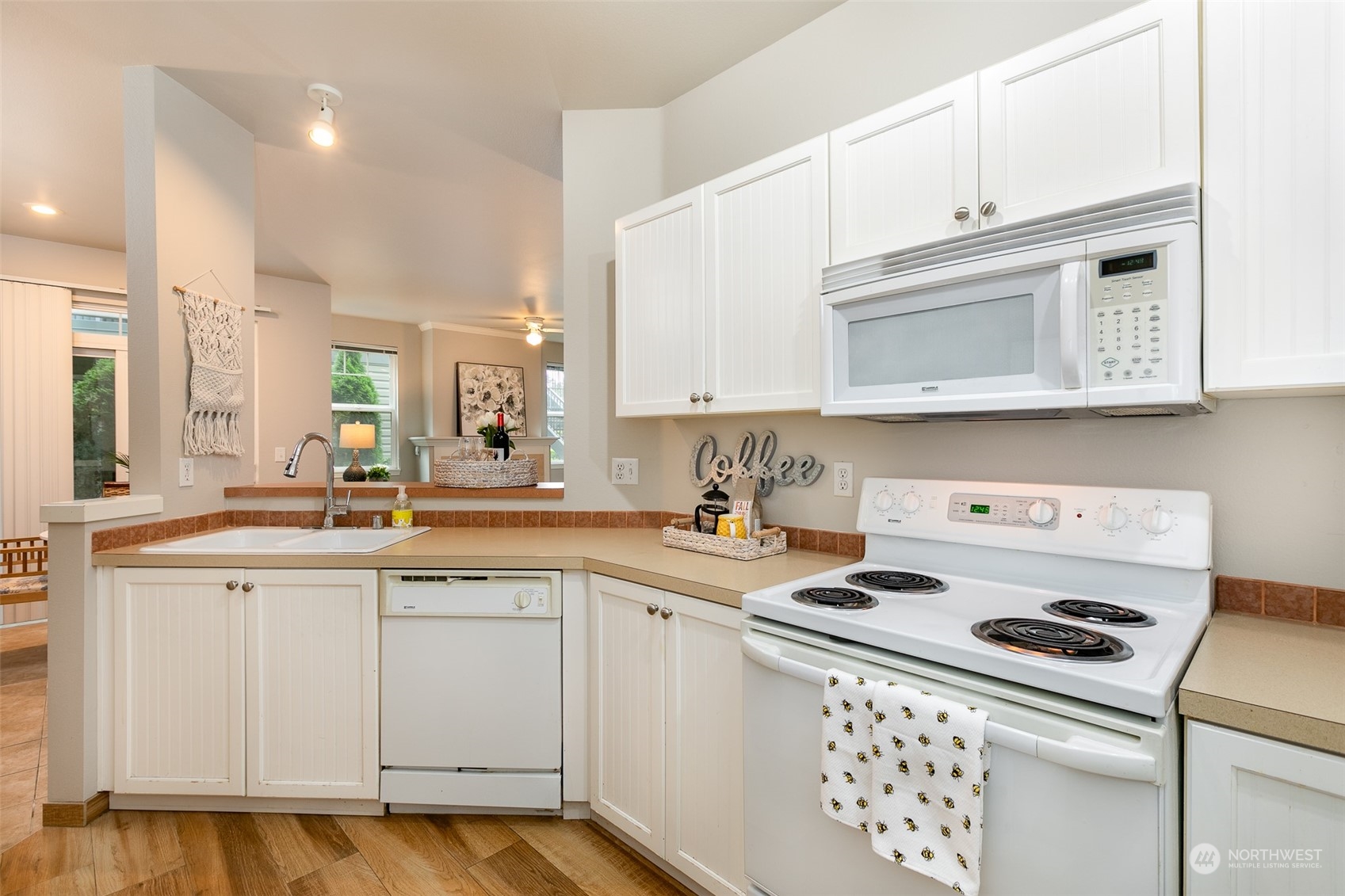 1500 South 18th Street, Unit D102 Renton, WA 98055 - Photo 9 of 21 Gallery Image 9