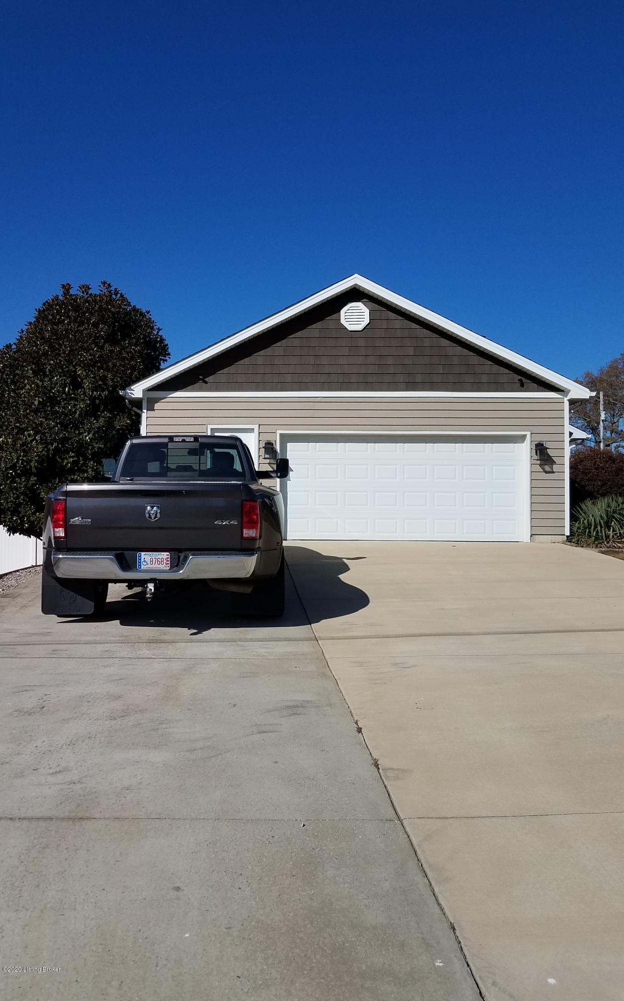 326 Tom Brown Road Vine Grove, KY 40175 - Photo 12 of 12 tom brown garage