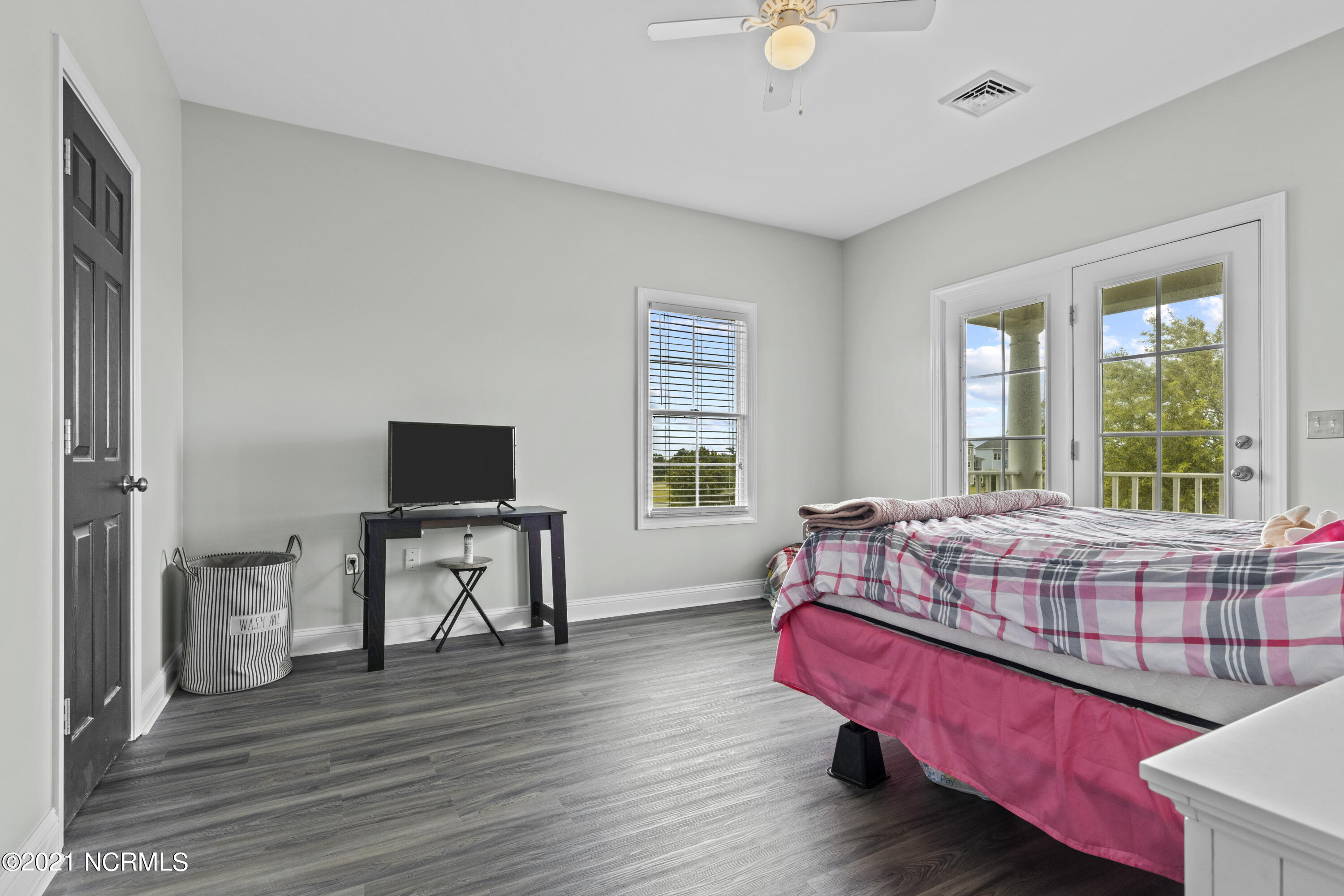 206 Colleton Square Newport, NC 28570 - Photo 19 of 57 206 Colleton Square-37