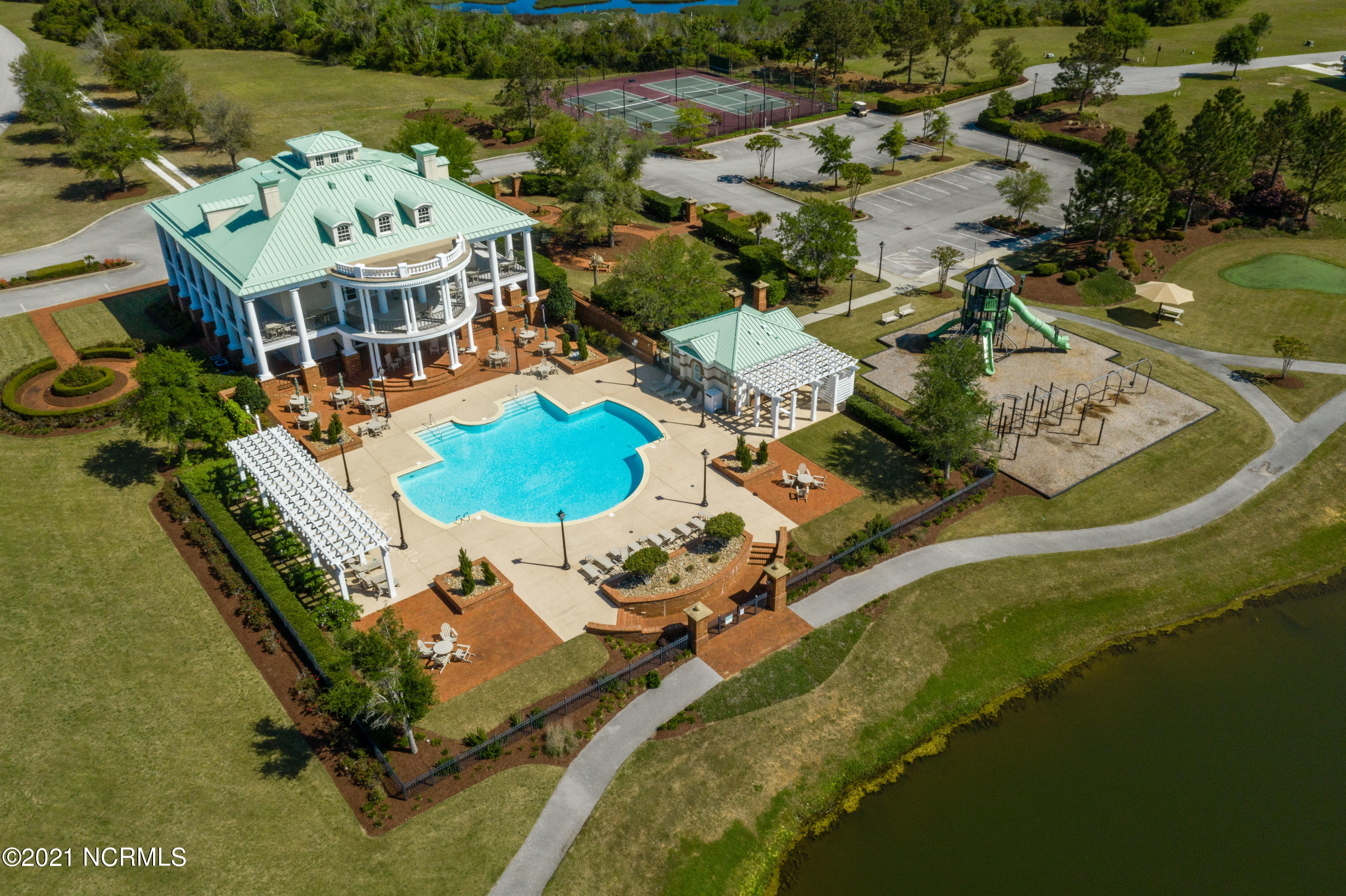 206 Colleton Square Newport, NC 28570 - Photo 29 of 57 Cannonsgate Amenities8