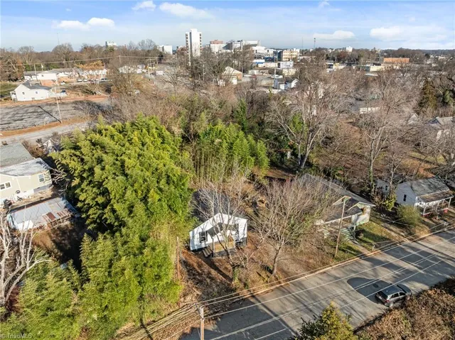 $169,900 | 308 West Kearns Avenue, High Point, NC 27260