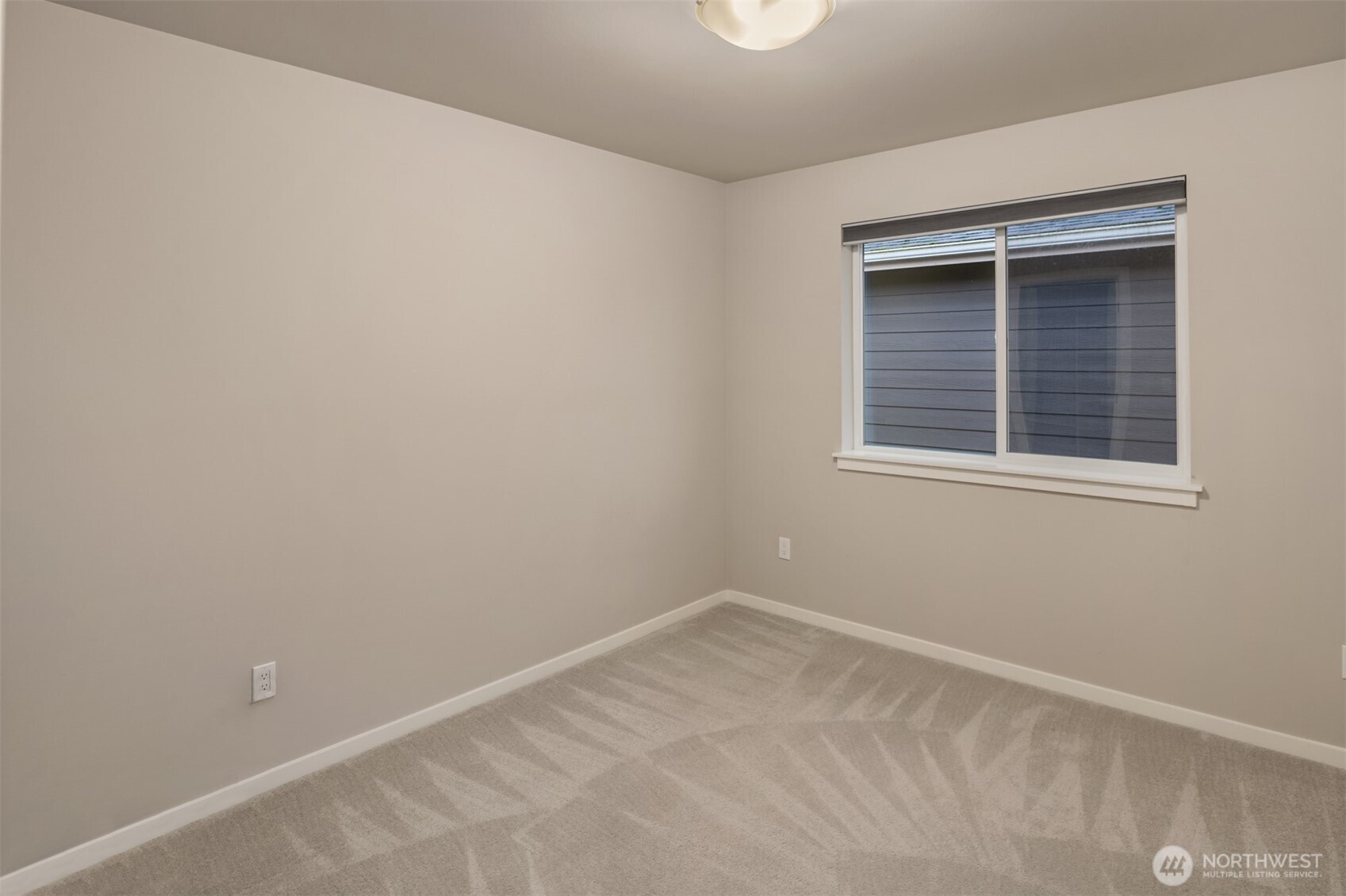 18627 Meridian Place West Bothell, WA 98012 - Photo 29 of 40