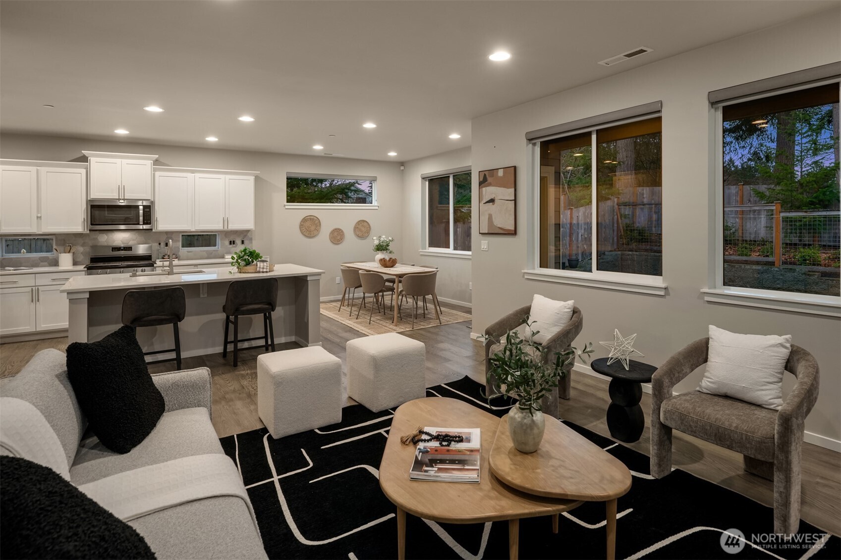 18627 Meridian Place West Bothell, WA 98012 - Photo 7 of 40