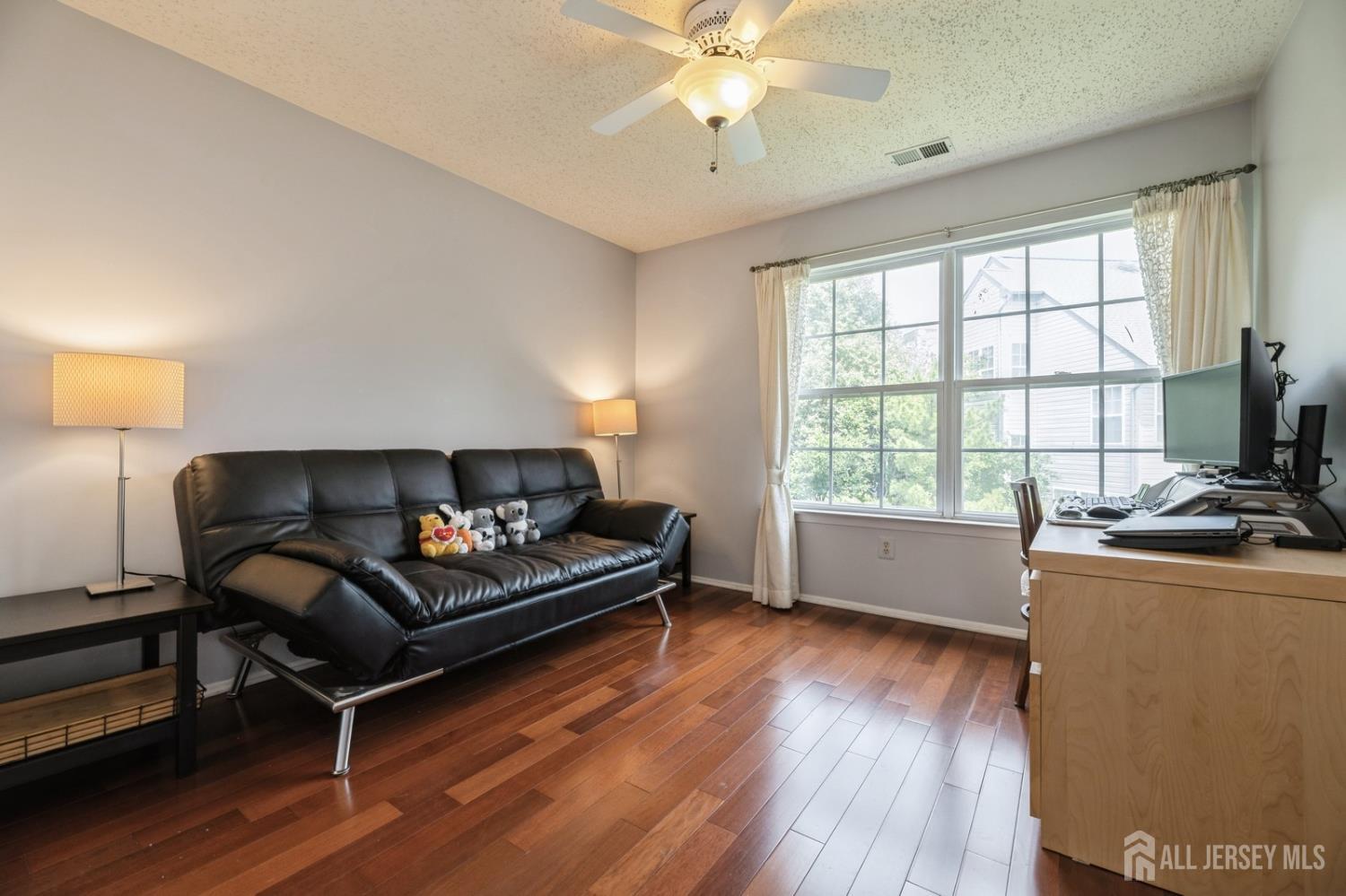 349 Lunar Road Piscataway, NJ 08854 - Photo 20 of 25 Gallery Image 20