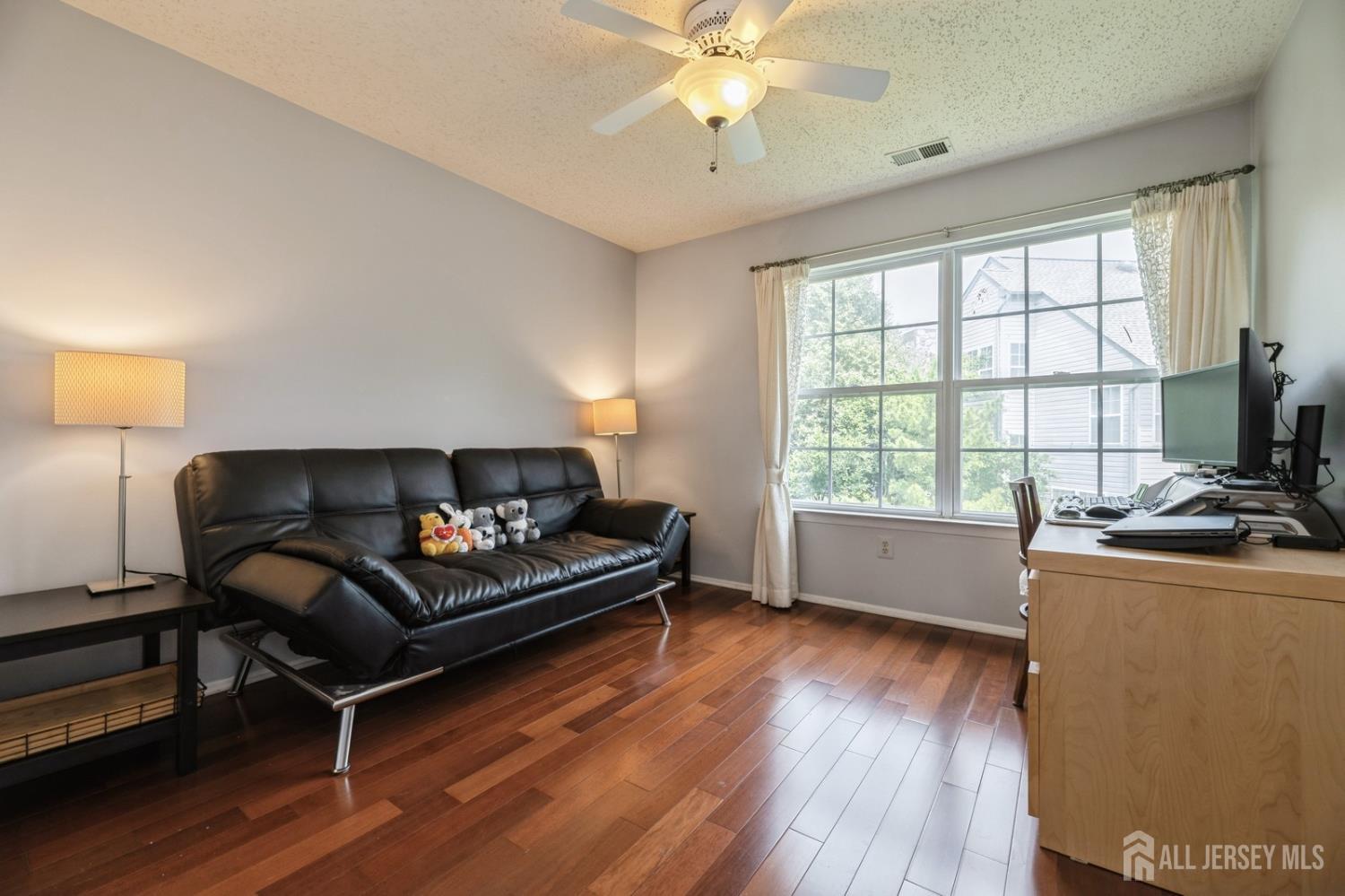 349 Lunar Road Piscataway, NJ 08854 - Photo 21 of 25 Gallery Image 21