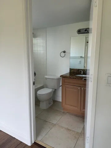 $1,900 | 1661 Balfour Point Drive, Unit G, West Palm Beach, FL 33411