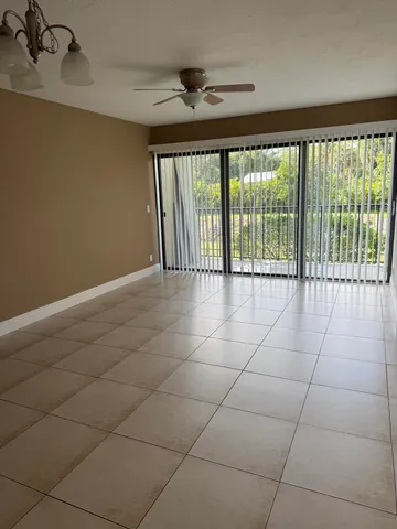 $1,900 | 1661 Balfour Point Drive, Unit G, West Palm Beach, FL 33411