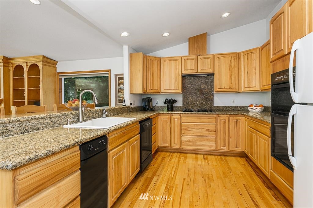 11934 Fay Road Northeast Carnation, WA 98014 - Photo 7 of 24 Gallery Image 7