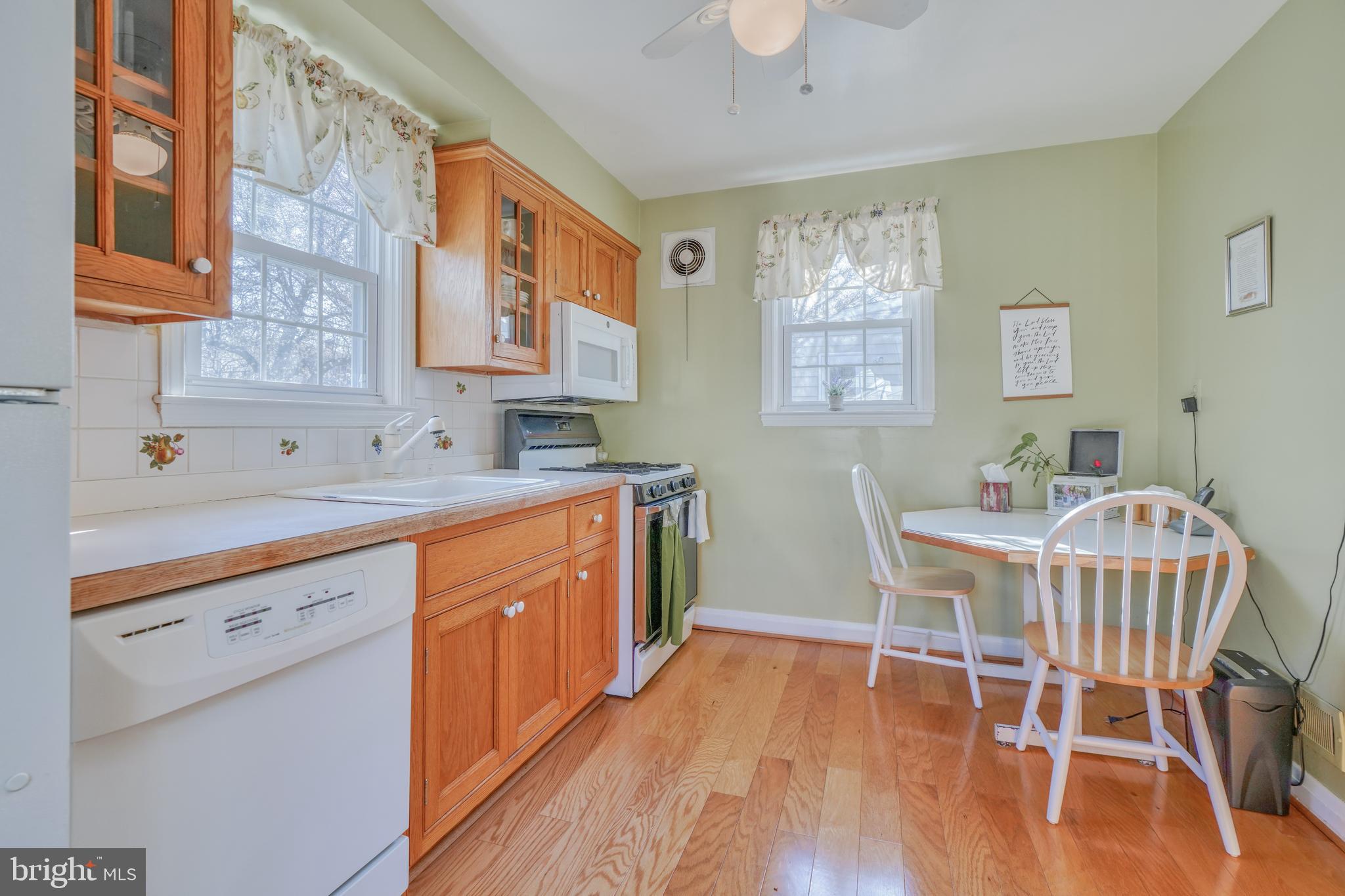 507 Overcrest Road Towson, MD 21286 - Photo 12 of 46 KITCHEN