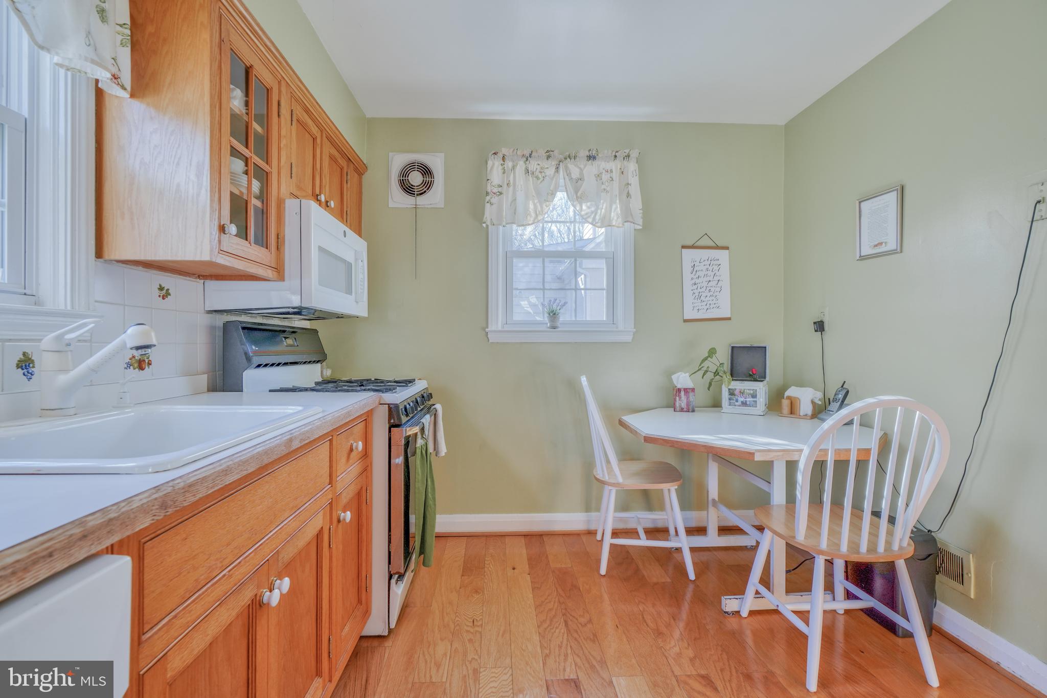 507 Overcrest Road Towson, MD 21286 - Photo 13 of 46 KITCHEN
