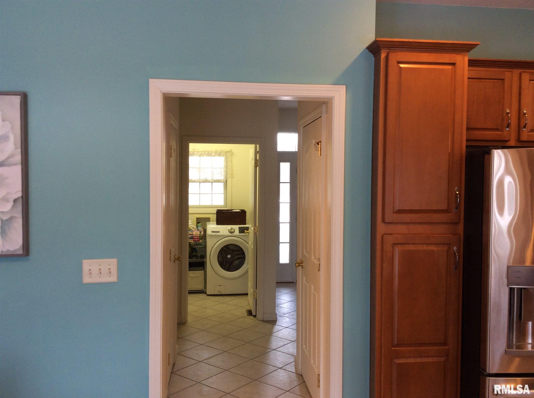 16730 East Country Clb Road Mount Vernon, IL 62864 - Photo 18 of 44 Gallery Image 18