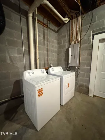 $1,350 | 6 Lake Village Court, Unit 6, Johnson City, TN 37601