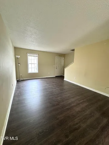 $1,350 | 6 Lake Village Court, Unit 6, Johnson City, TN 37601