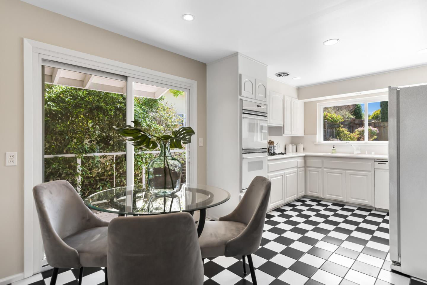 310 South Road Belmont, CA 94002 - Photo 16 of 41 Gallery Image 16