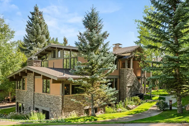 $2,890,000 | 600 Carriage Way, Unit K9&10, Snowmass Village, CO 81615