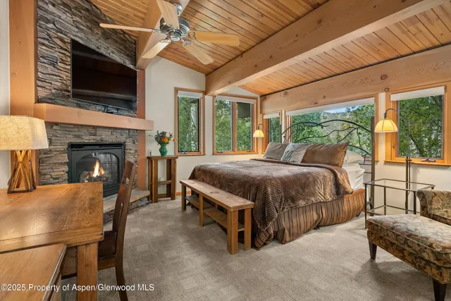 $2,890,000 | 600 Carriage Way, Unit K9&10, Snowmass Village, CO 81615