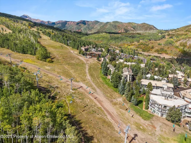 $2,890,000 | 600 Carriage Way, Unit K9&10, Snowmass Village, CO 81615
