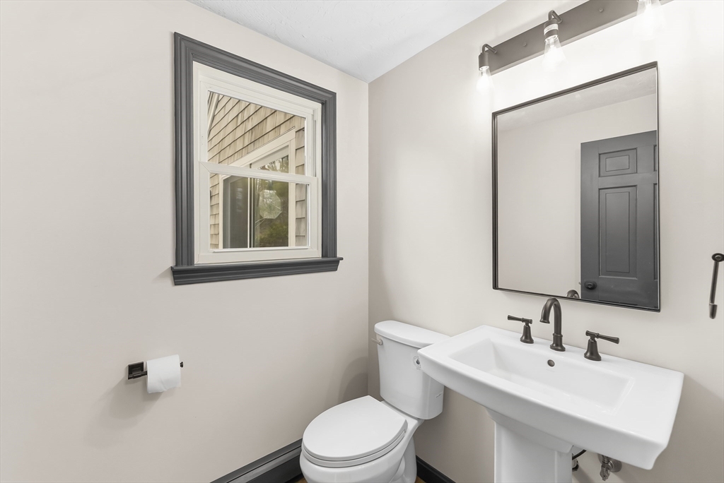 1 Forest Road Sandwich, MA 02644 - Photo 8 of 19