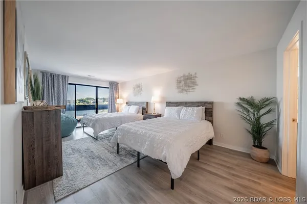 $299,000 | 5940 Baydy Peak Road, Unit 1123, Osage Beach, MO 65065