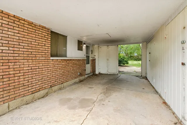 $115,000 | 224 Shabbona Drive, Park Forest, IL 60466