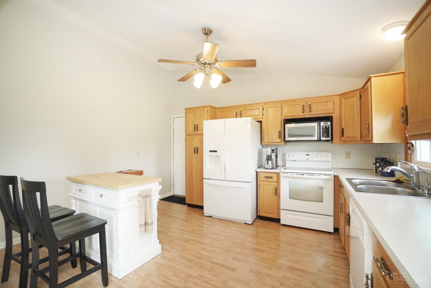 8346 Lytle Trails Road Waynesville, OH 45068 - Photo 11 of 43