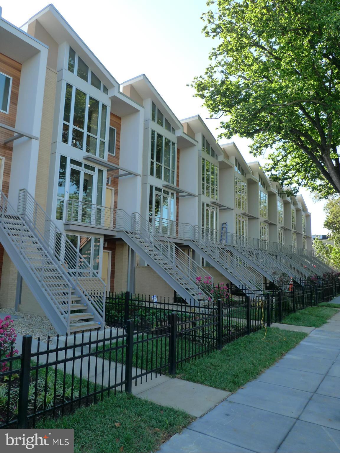 Exterior (Front)