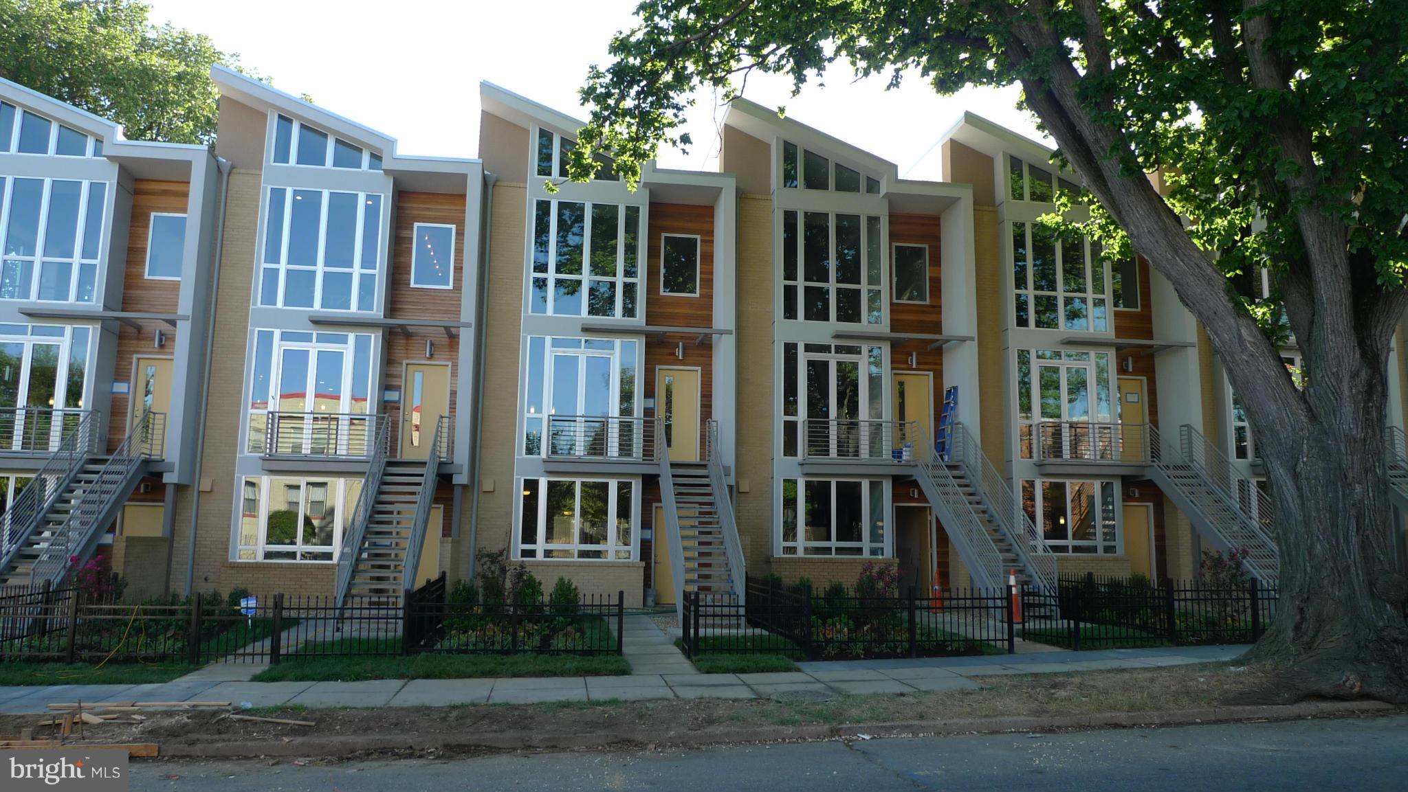 409 17th Street Northeast, Unit U Washington, DC 20002 - Photo 2 of 29 Exterior (Front)