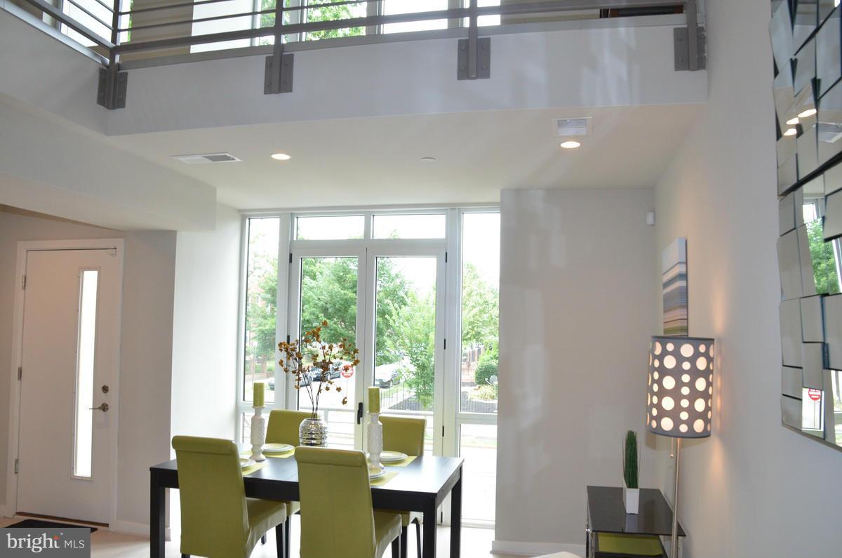 409 17th Street Northeast, Unit U Washington, DC 20002 - Photo 13 of 29 Dining Room