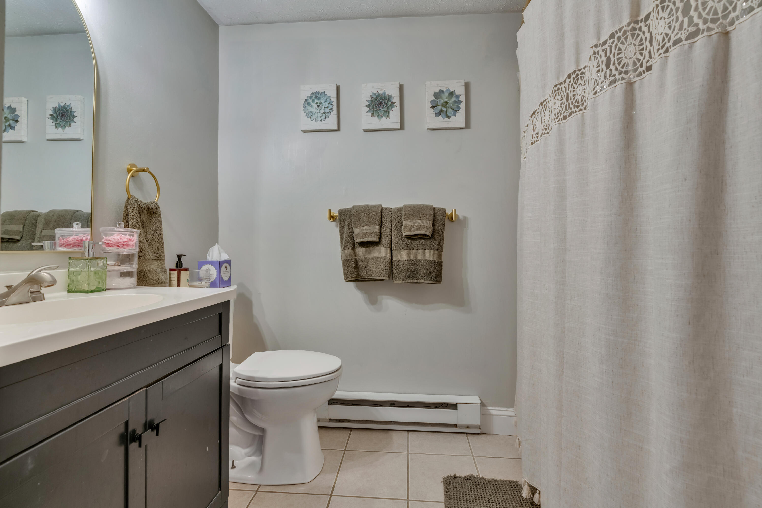 538 Main Street, Unit 2 Sanford, ME 04083 - Photo 17 of 22 _DSC1584