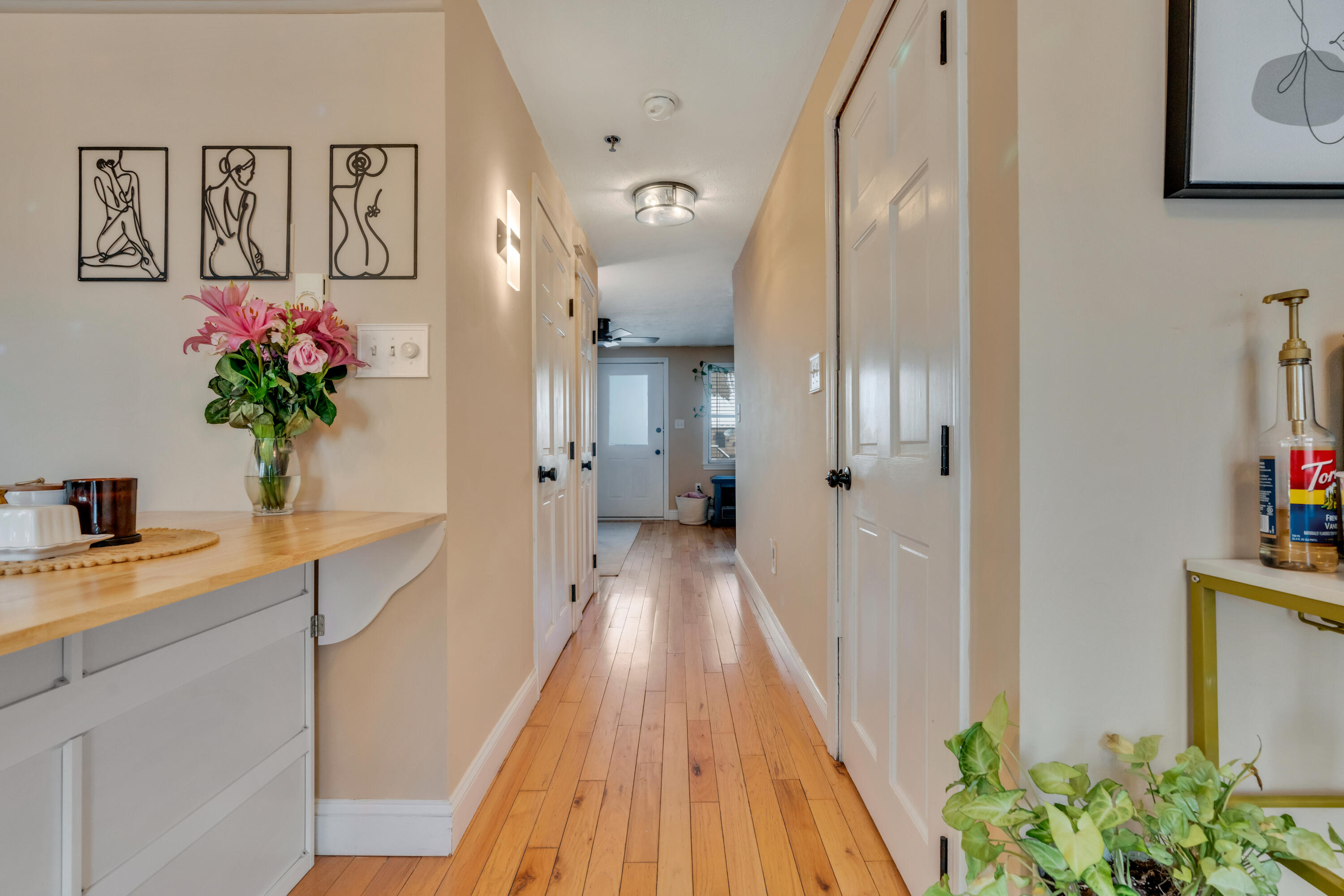 538 Main Street, Unit 2 Sanford, ME 04083 - Photo 7 of 22 _DSC1557