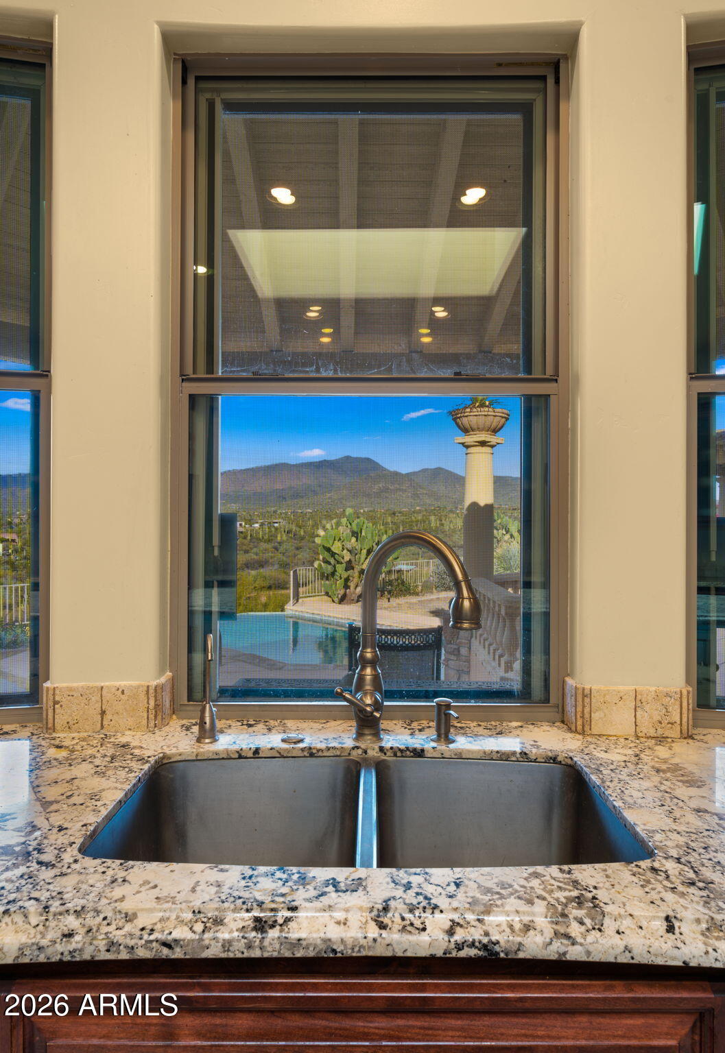 6562 East Cave Creek Road Cave Creek, AZ 85331 - Photo 29 of 109 32-web-or-mls-Kitchen8